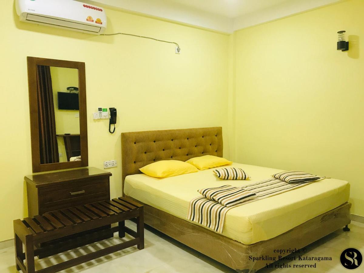 Sparkling Resort Kataragama Kültér fotó