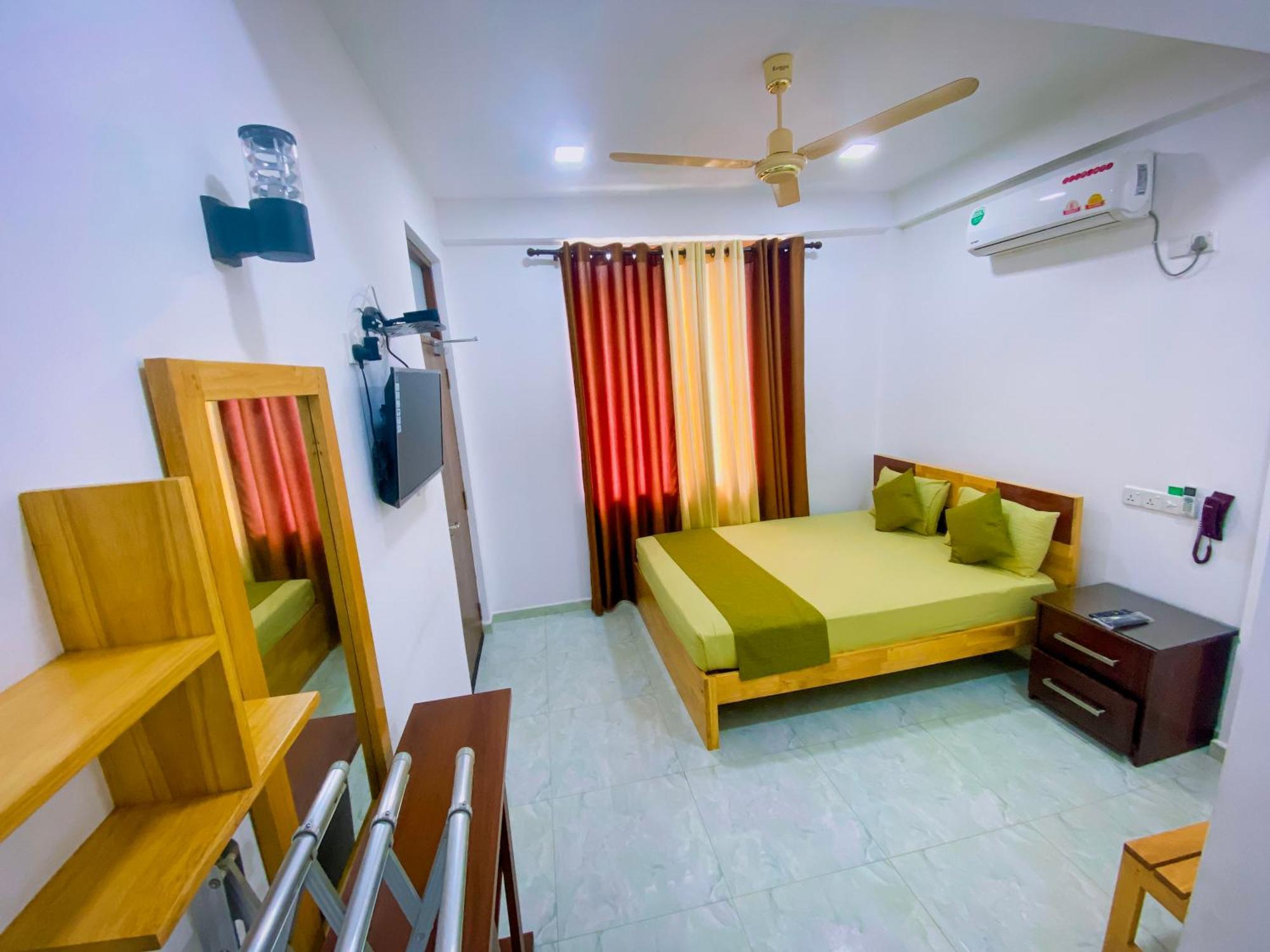 Sparkling Resort Kataragama Kültér fotó
